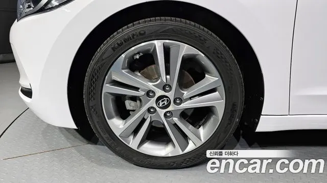 Hyundai Avante AD id 2855772 из Кореи 15