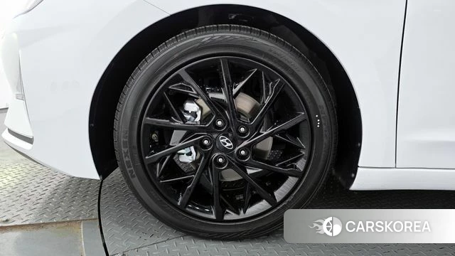 Hyundai The New Avante AD id 3899609 из Кореи 15