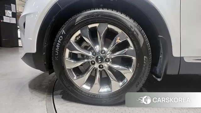 Kia The New Sorento id 3718360 из Кореи 15