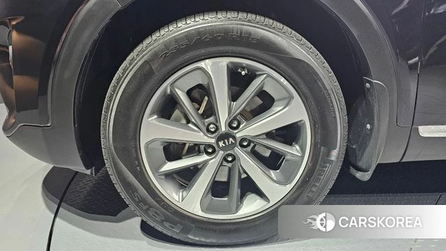 Kia The New Sorento id 4246339 из Кореи 15