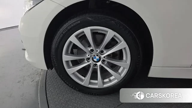 BMW 3 Series (F30) id 3573994 из Кореи 15