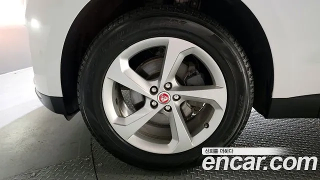 Jaguar F-PACE id 2896643 из Кореи 15