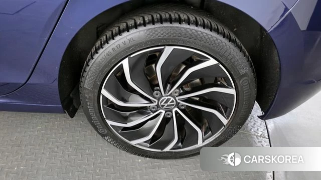 Volkswagen Golf 8th Generation id 3851980 из Кореи 15