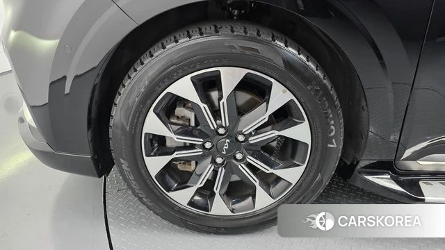 Kia Carnival 4th generation id 4550437 из Кореи 15