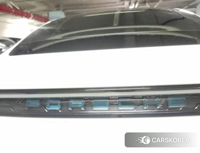 Porsche Taycan id 4705283 из Кореи 14