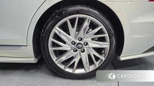 Hyundai The New Grandeur IG id 4727363 из Кореи 35
