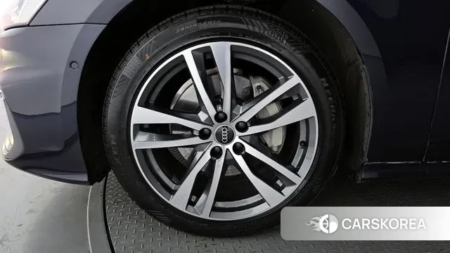 Audi A6 (C8) id 3620726 из Кореи 15