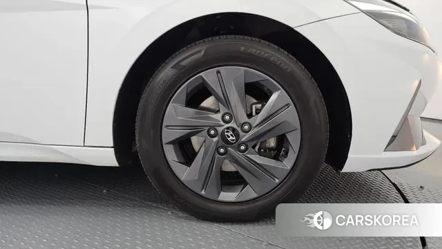 Hyundai Avante (CN7) id 3366431 из Кореи 15