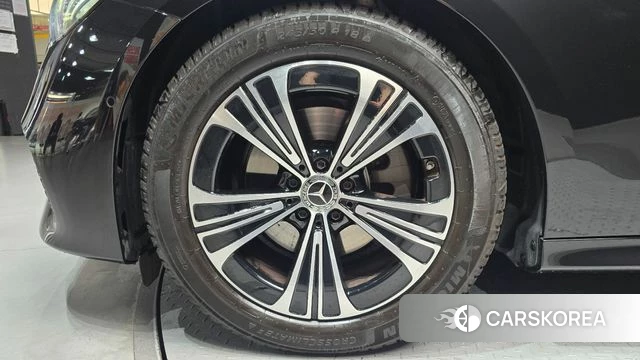 Mercedes-Benz E-Class W214 id 4474115 из Кореи 25