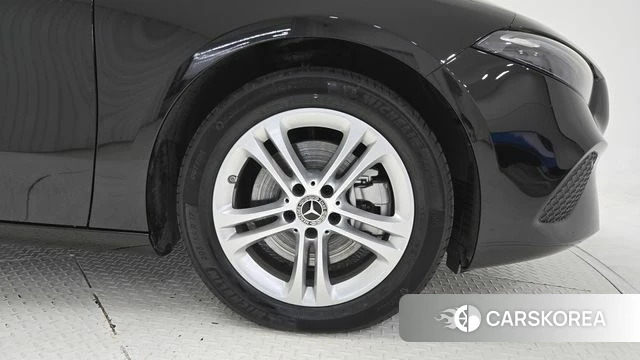 Mercedes-Benz A-Class W177 id 4505512 из Кореи 12