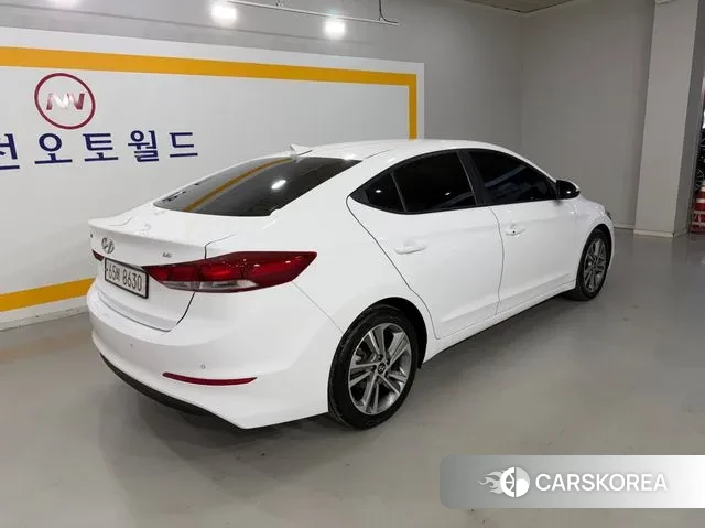 Hyundai Avante AD id 3340604 из Кореи 15