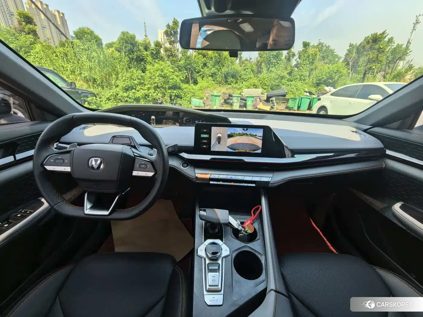 Chang'an Changan UNI-V 2023 Белый из Китая, фото 5