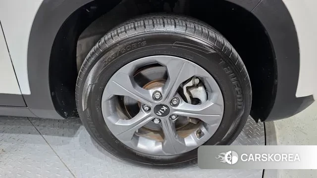 Kia Seltos id 3038191 из Кореи 15