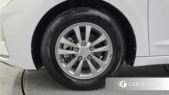 Hyundai The New Avante AD id 4424408 из Кореи 15