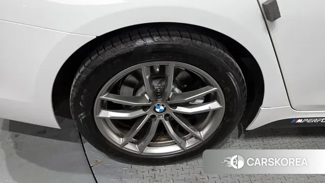 BMW 5 Series (G30) id 3474060 из Кореи 15