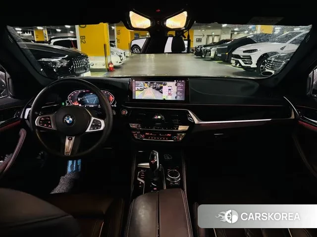 BMW 5 Series (G30) id 3508898 из Кореи 15