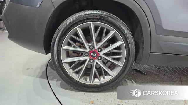 Kia Seltos id 4872835 из Кореи 33