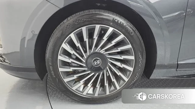 Hyundai Grandeur (GN7) id 3452472 из Кореи 15