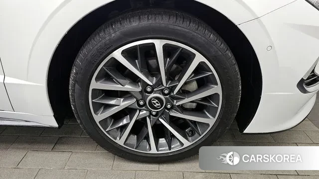 Hyundai Sonata (DN8) id 3687185 из Кореи 15