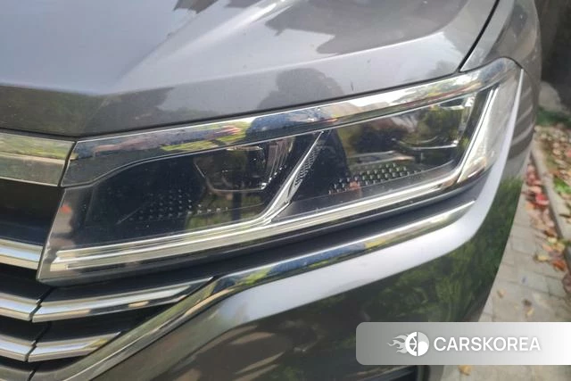 Volkswagen Touareg id 4238453 из Китая 12