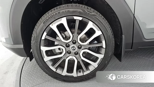 Ssangyong Torres id 3670699 из Кореи 15