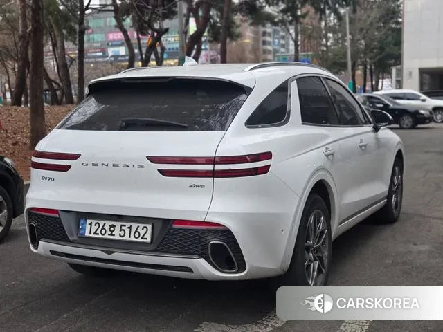 Genesis GV70 id 3765321 из Кореи 13