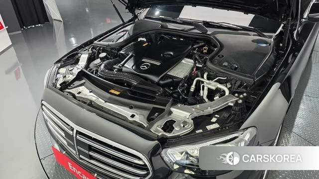 Mercedes-Benz E-Class W213 id 4608461 из Кореи 31