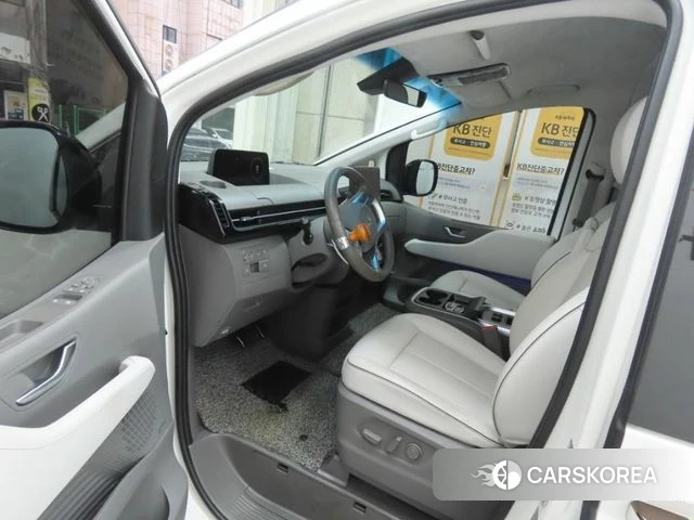 Hyundai Staria id 4178516 из Кореи 15