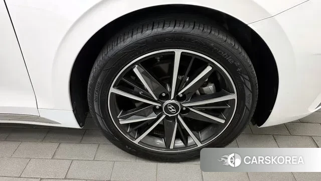 Hyundai The New Grandeur IG id 3343020 из Кореи 15