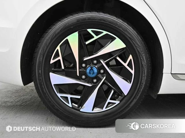 Hyundai The New Grandeur IG Hybrid id 3832825 из Кореи 15