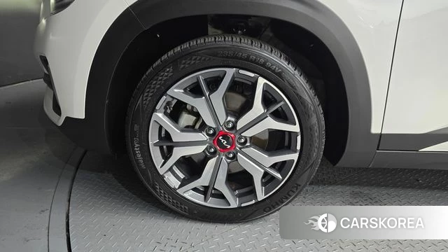 Kia Seltos id 4561635 из Кореи 26