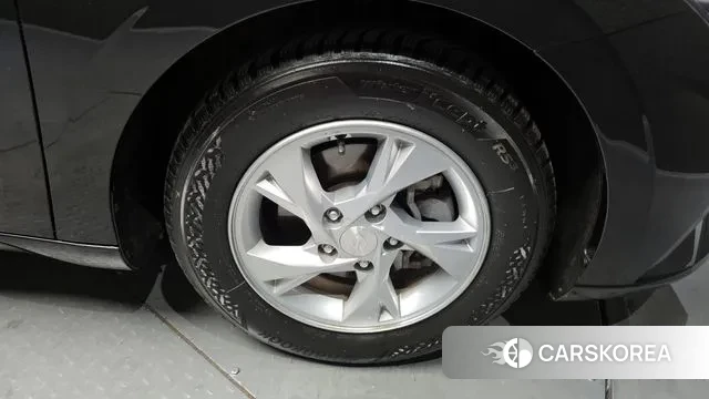 Hyundai Avante (CN7) id 3546311 из Кореи 15