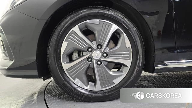 Hyundai Sonata New Rise Hybrid id 4520920 из Кореи 15