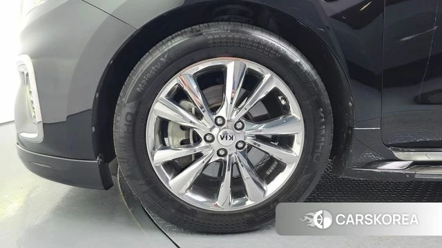 Kia The New Carnival id 4573882 из Кореи 27