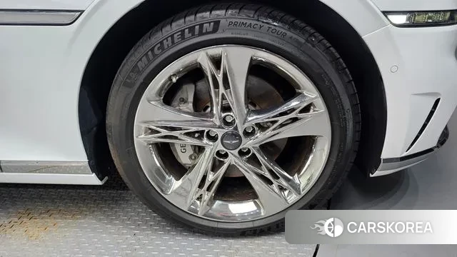 Genesis G90 (RS4) id 3252334 из Кореи 15