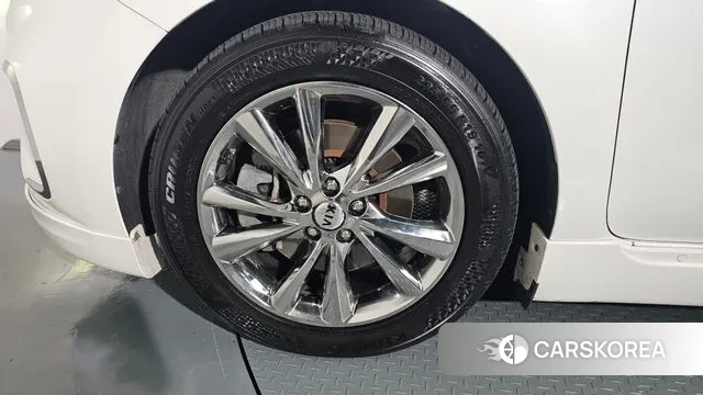 Kia The New Carnival id 3412707 из Кореи 15