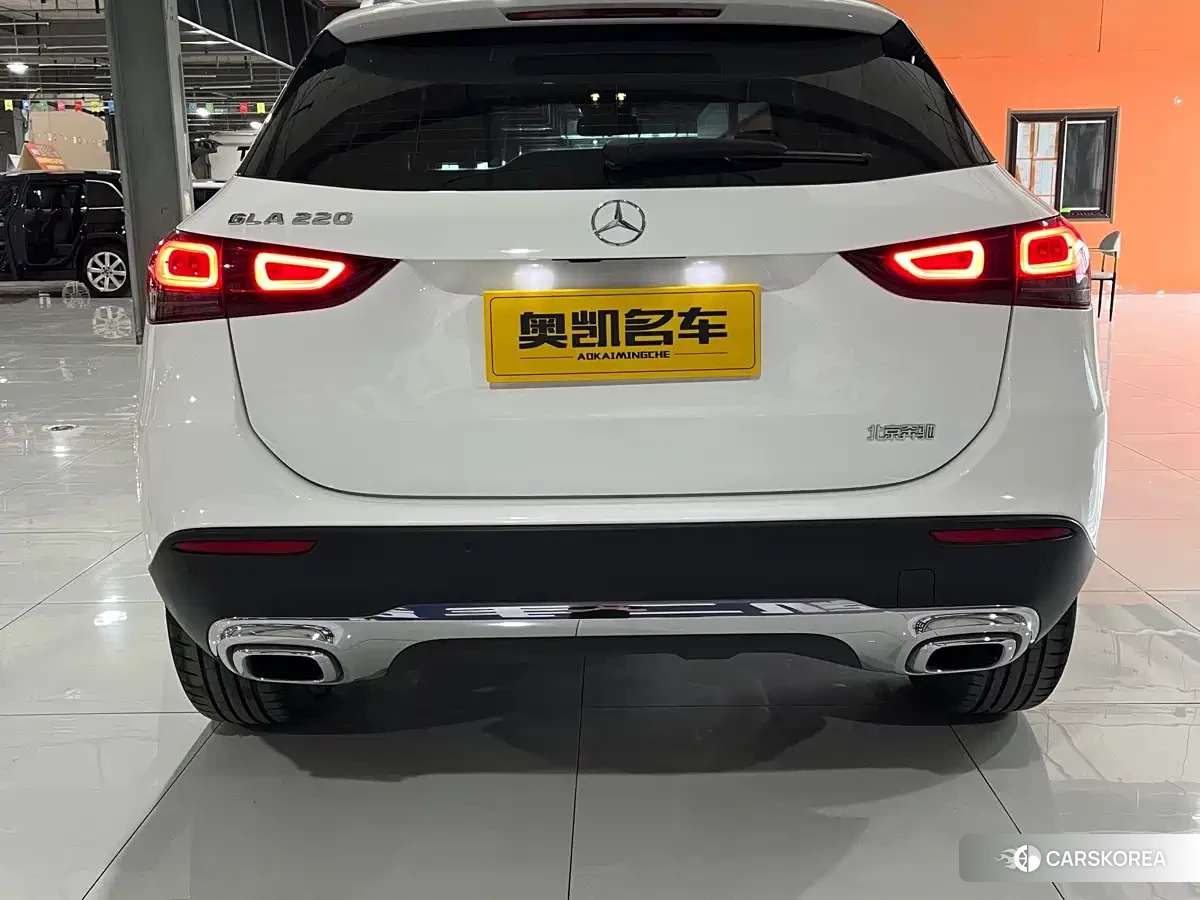 Mercedes-Benz GLA 2022 Белый из Китая, фото 5