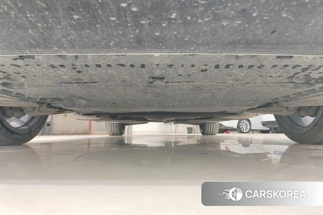 Audi A4L id 4275809 из Китая 12