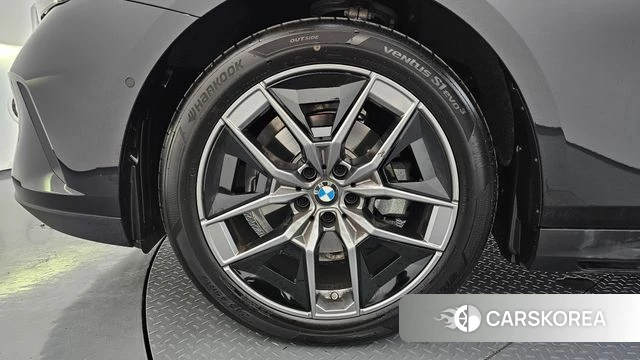 BMW 5 Series (G60) id 4329347 из Кореи 34