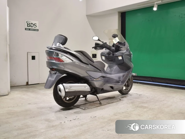 Suzuki SKYWAVE 400S 2010 из Японии, фото 5