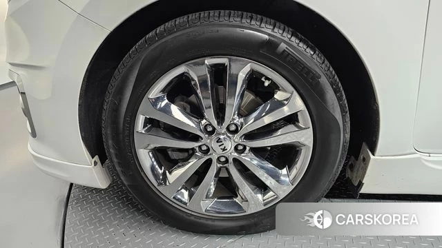 Kia All New Carnival id 4574562 из Кореи 30