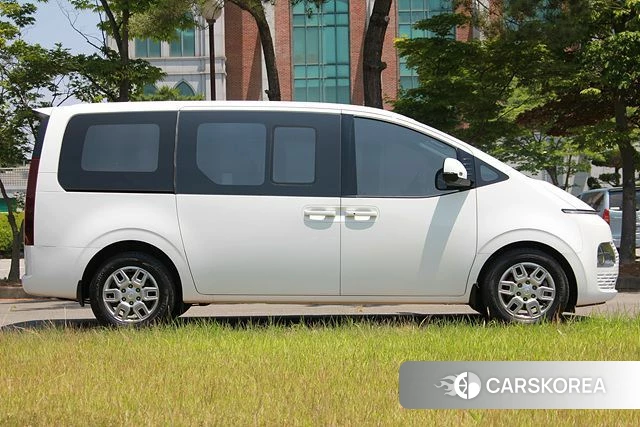 Hyundai Staria id 4454875 из Кореи 10