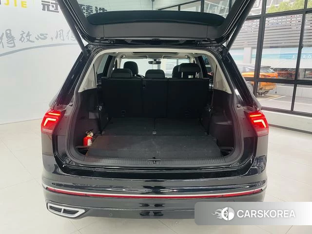 Volkswagen Tiguan L id 4278691 из Китая 14