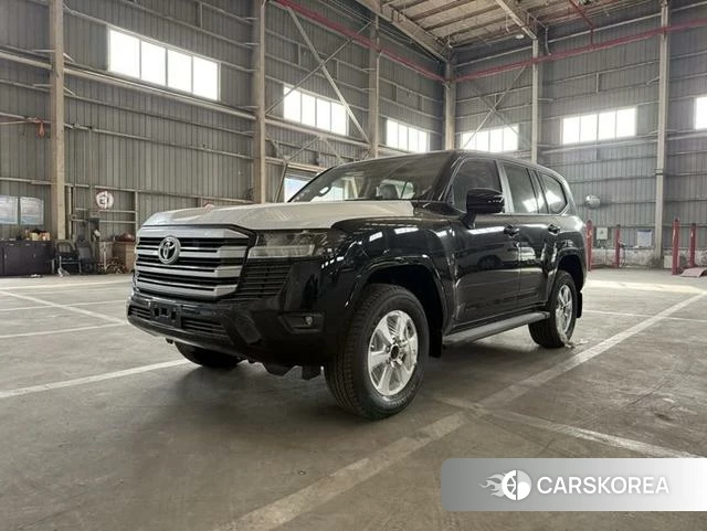 Toyota Land Cruiser (imported) 2024 Черный из Китая, фото 5