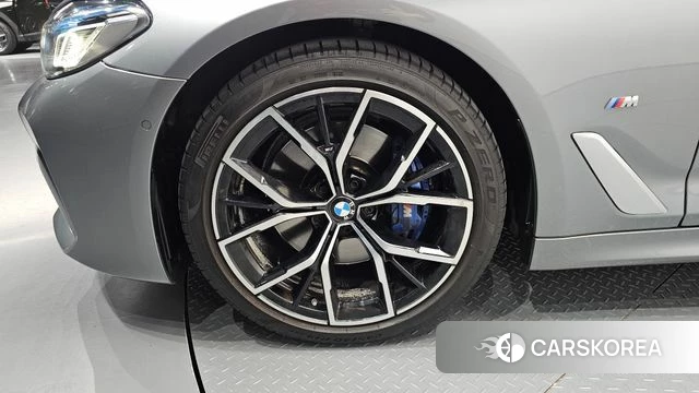 BMW 5 Series (G30) id 4414676 из Кореи 28