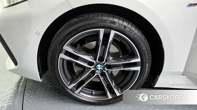 BMW 1 Series (F40) id 3807291 из Кореи 15