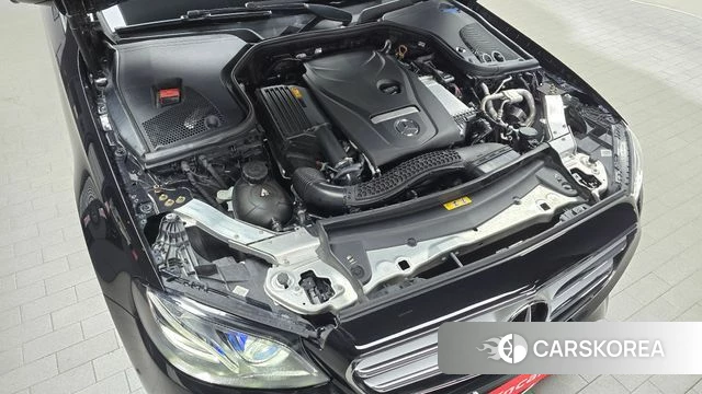 Mercedes-Benz E-Class W213 id 4530761 из Кореи 26