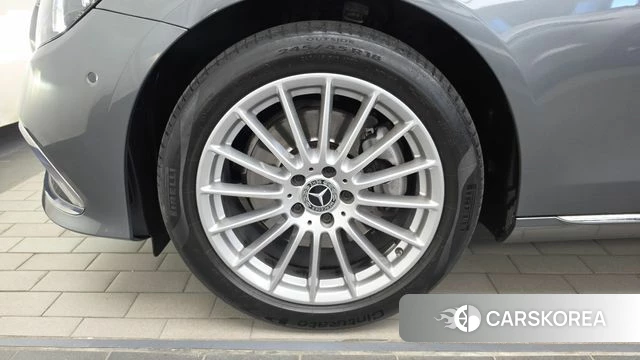 Mercedes-Benz E-Class W213 id 4693295 из Кореи 27