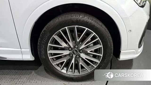 Audi Q3 (F3) id 3472279 из Кореи 15