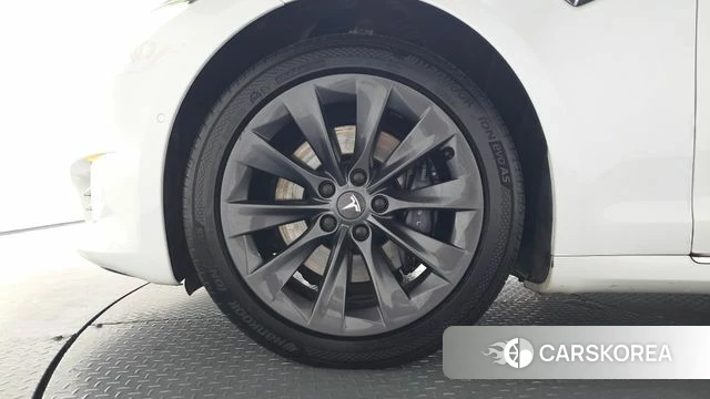 Tesla Model S id 4470985 из Кореи 15
